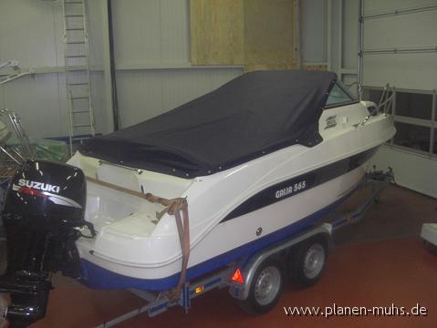 plane_boot099.jpg
