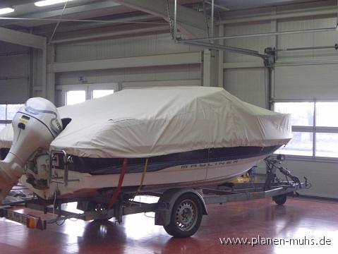 plane_boot105.jpg
