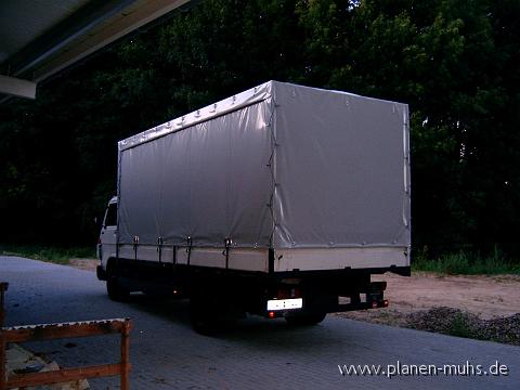 plane_lkw029.jpg