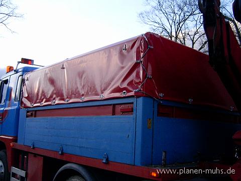 plane_lkw060.jpg