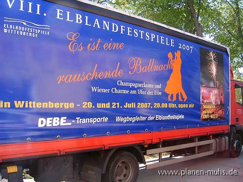 plane_lkw065.jpg